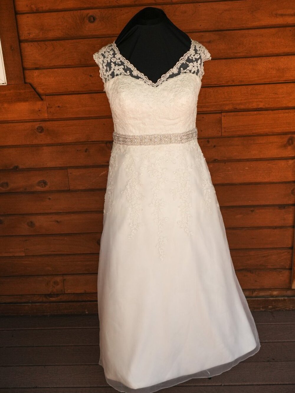 Symphony of Venus Wedding Gown